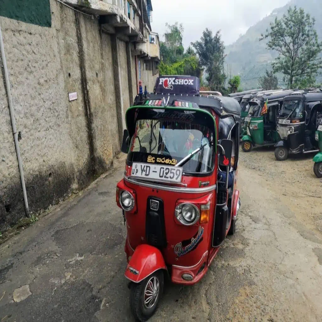 tuk tuk in Sri Lanka