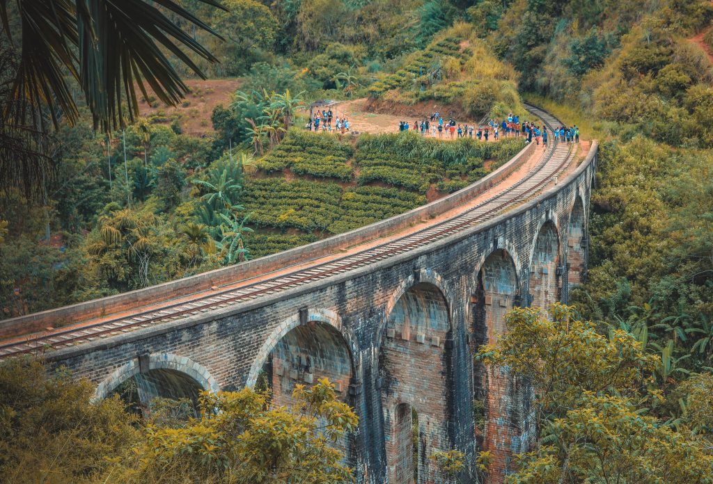 the nine arch bridge in Ella Sri Lanka - Famous things to do in Ella
