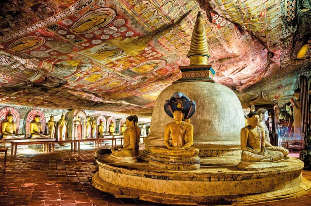 Dambulla Caves Temple - Things to do in Sigiriya