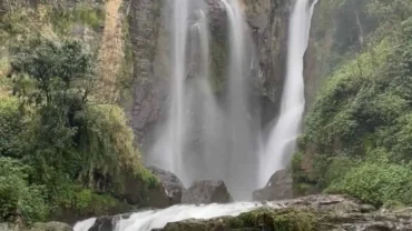 Puna Ella Falls