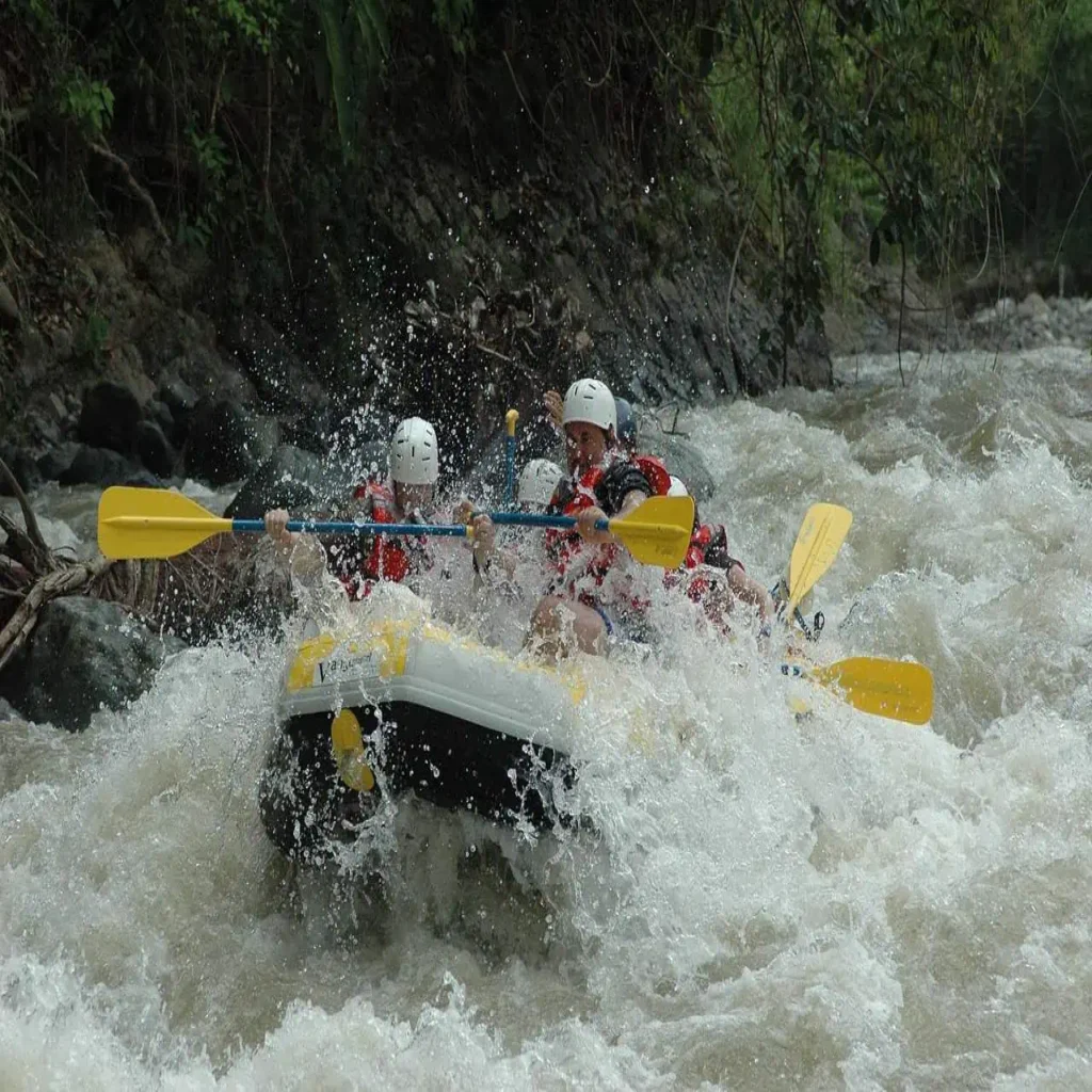 River rafting in Sri Lanka